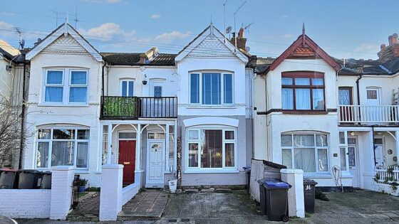 Douglas Road, Herne Bay, CT6 6AE