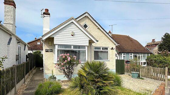 Grand Drive, Herne Bay, CT6 8LL